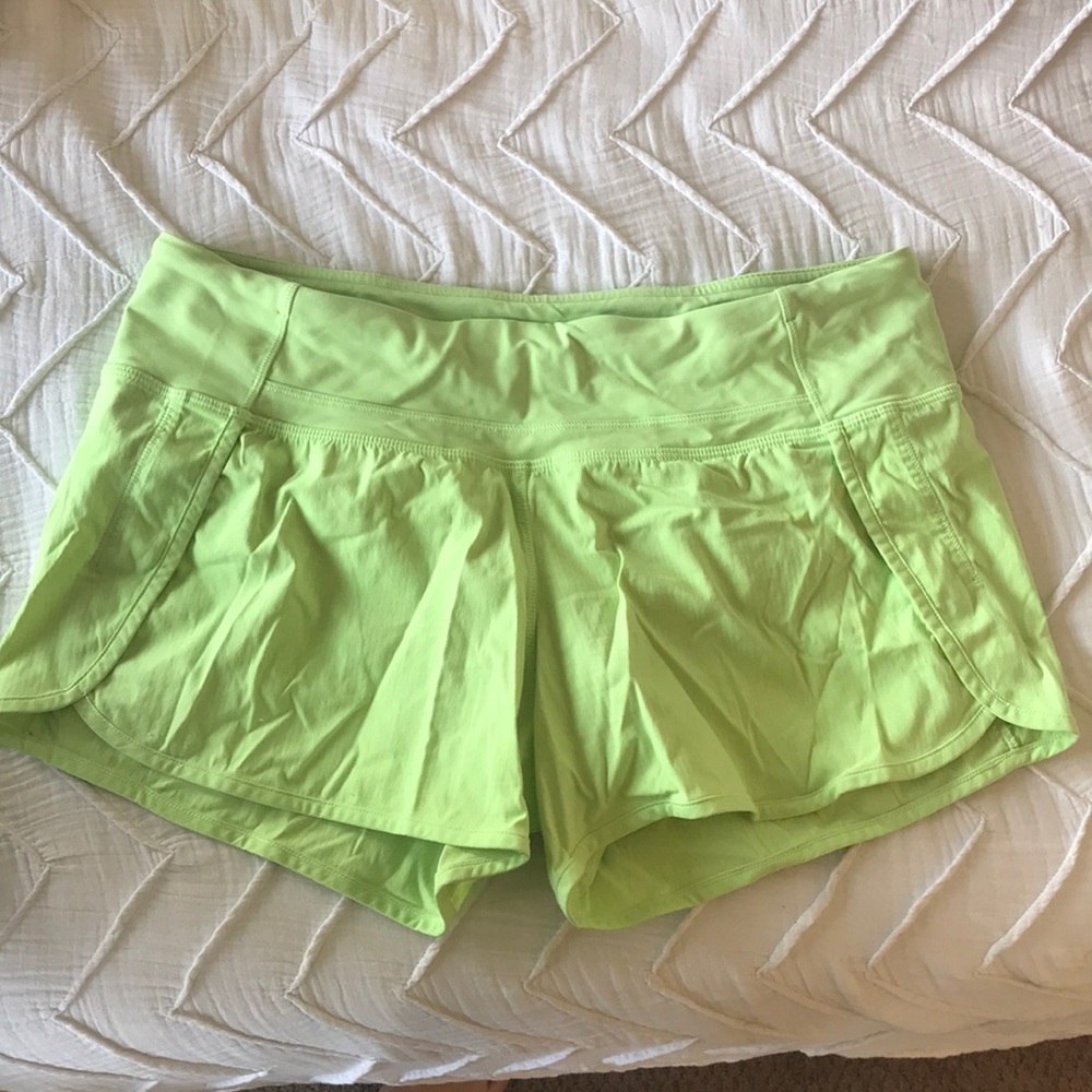 Lululemon workout short